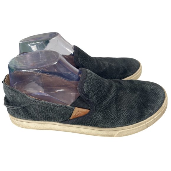 OluKai Women’s Pehuea Black Leather Snake Print Collapsible Heel Sneakers Sz 8.5 - Picture 1 of 4